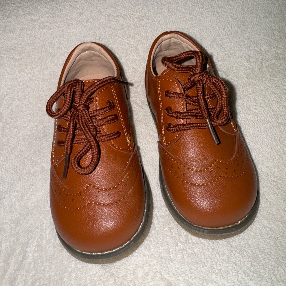 Classic Brown Kids Dress Shoes - Picture 4 of 8